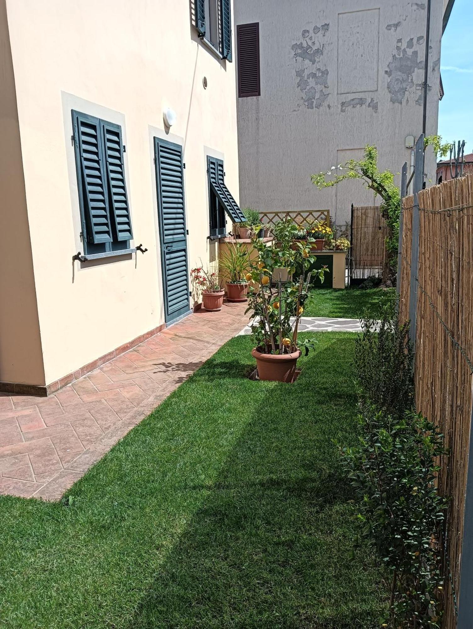 Casa Vacanze Rustico Di Corte كابانّوري المظهر الخارجي الصورة